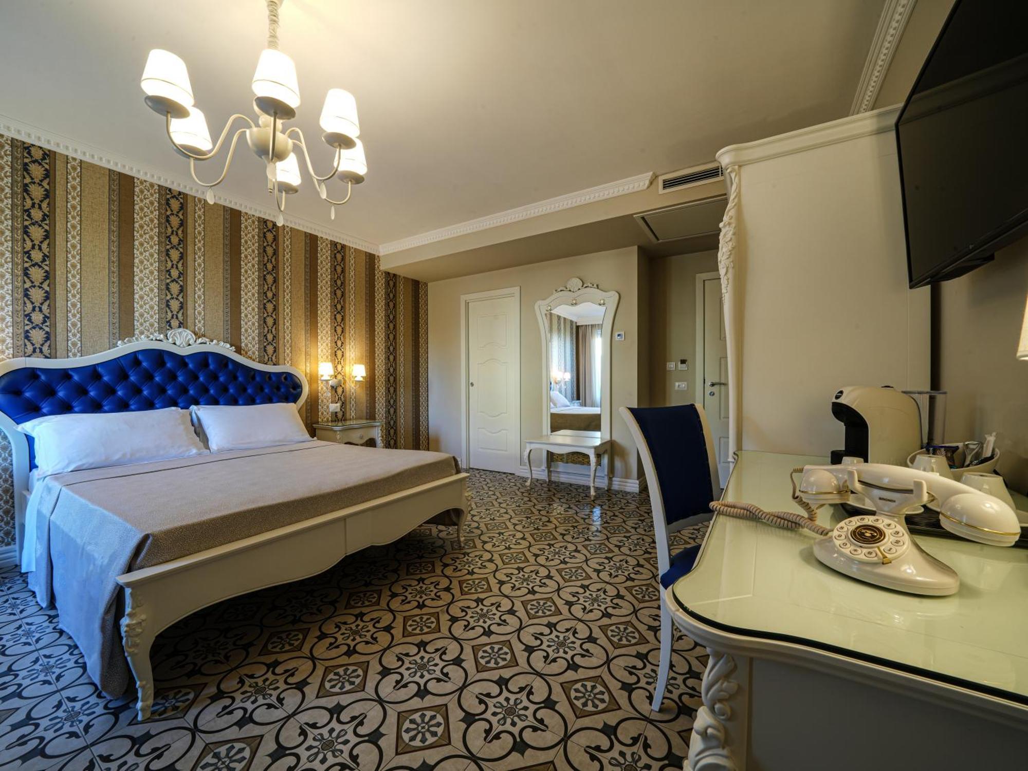 Sui Generis Tropea Luxury Rooms Ngoại thất bức ảnh