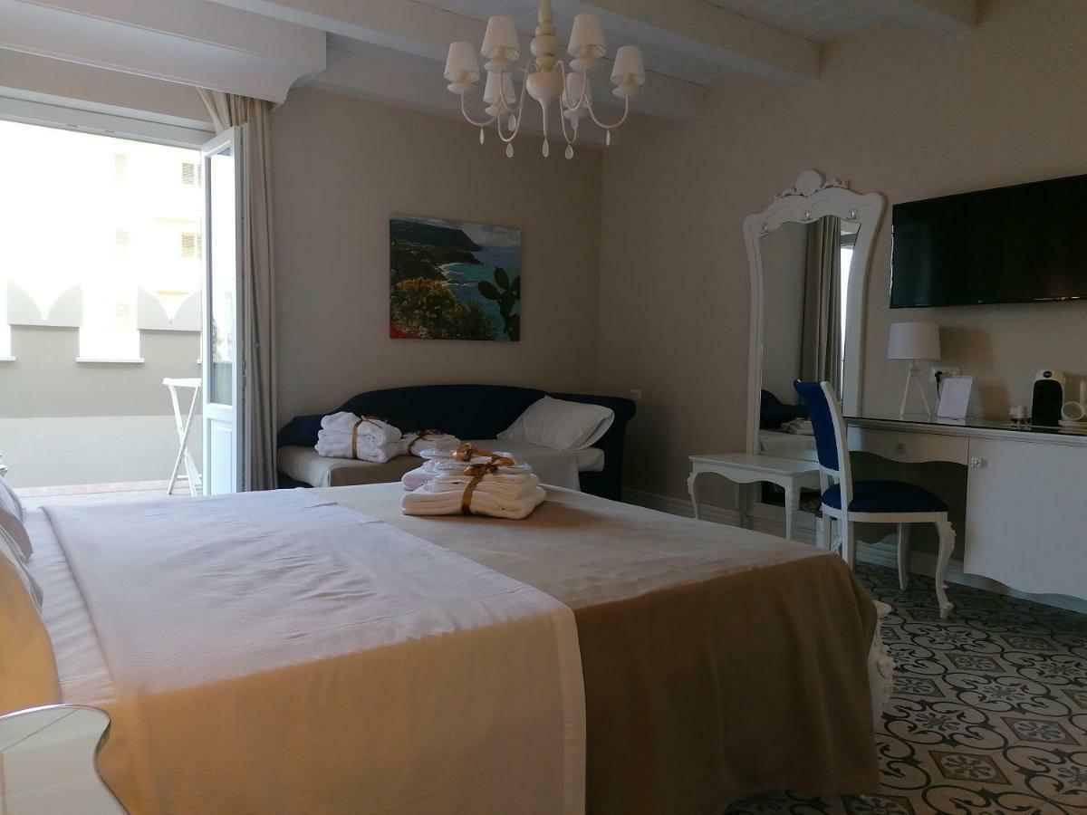 Sui Generis Tropea Luxury Rooms Ngoại thất bức ảnh