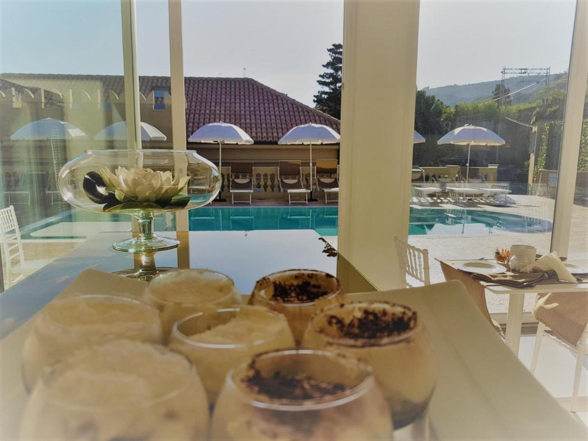Sui Generis Tropea Luxury Rooms Ngoại thất bức ảnh